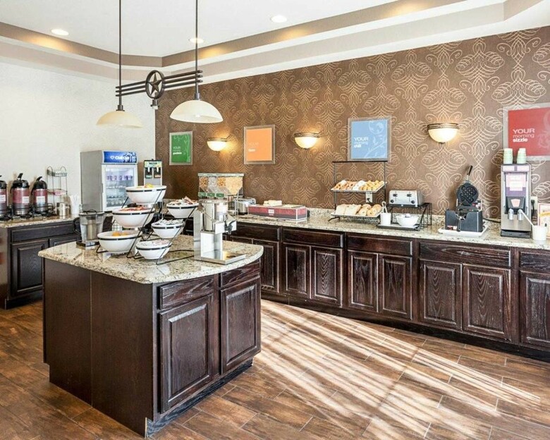 Hotel Spark By Hilton San Antonio Near Seaworld