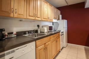 Hotel Comfort Suites