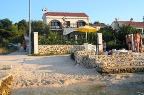 Apartment Okrug Gornji 2792b
