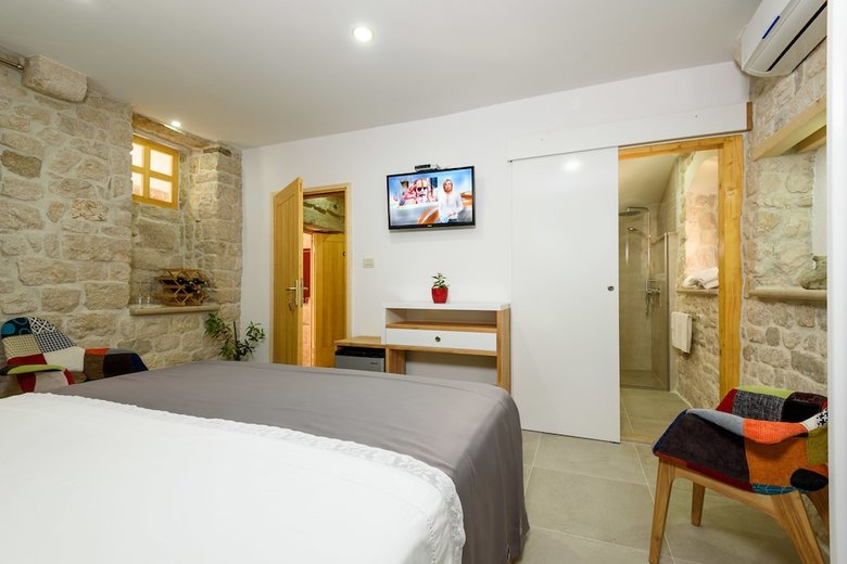 Bed & Breakfast Villa Kudelik - Stone Story