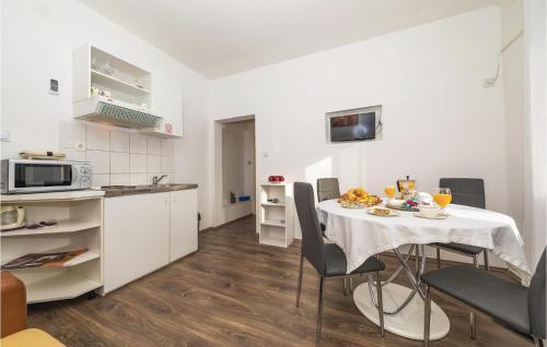 Apartment Trogir 08