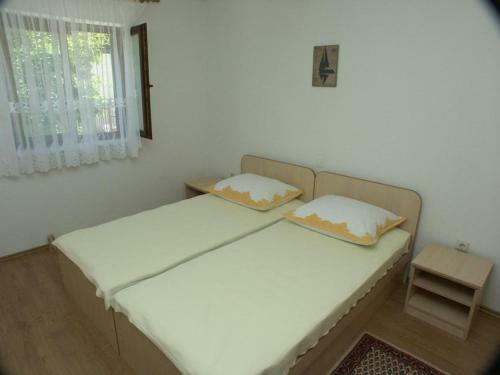 Apartment Mastrinka 2050b
