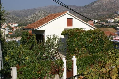 Apartment Seget Vranjica 4285b