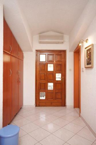 Apartment Seget Vranjica 7559b