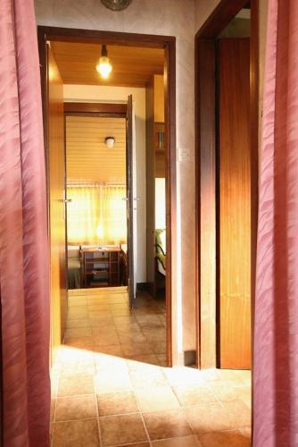 Apartment Seget Vranjica 975a