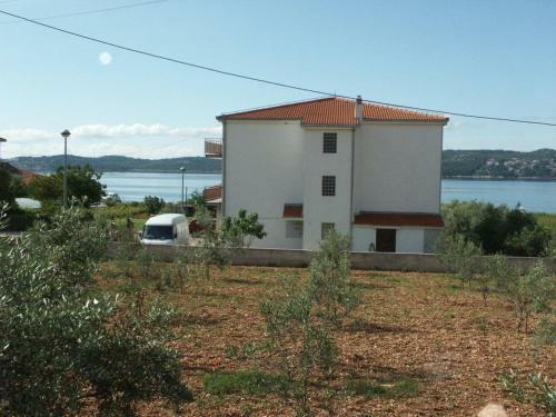 Apartment Seget Donji 2041d