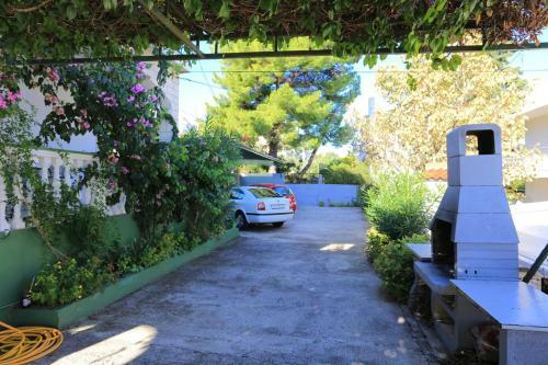 Apartment Slatine 9433b