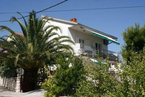 Apartment Slatine 6888b