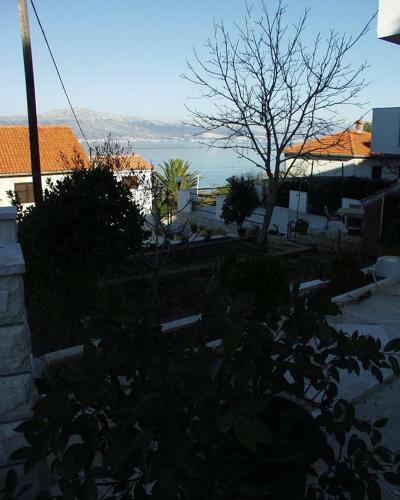 Apartment Slatine 460a