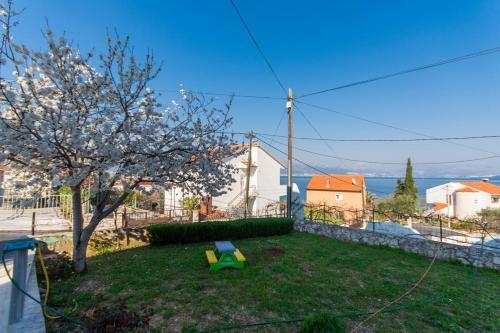 Apartment Slatine 1126a