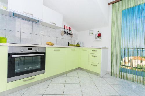 Apartment Slatine 1126b