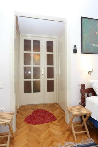 Hostal Rooms With A Parking Space Trpanj (peljesac) - 10422