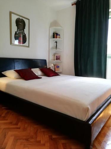 Apartments With A Parking Space Trogir - 2046