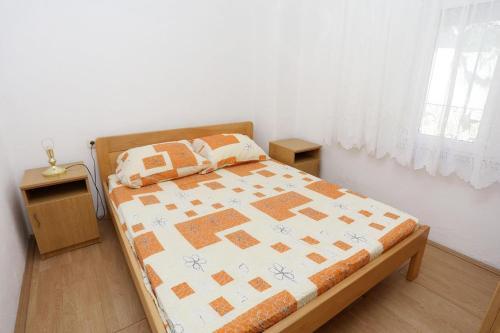 Apartment Trpanj 10047b