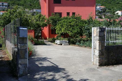 Apartment Trpanj 10148c