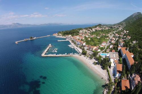 Apartment Trpanj 15603b