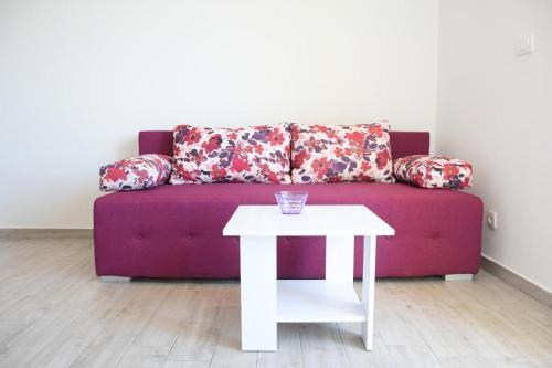 Apartments With A Parking Space Tucepi (makarska) - 13624