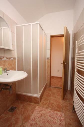Apartment Turanj 6197b