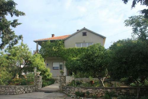 Apartment Ugljan 8519a