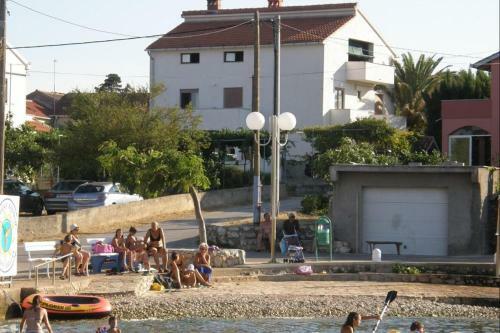 Apartment Ugljan 8301b