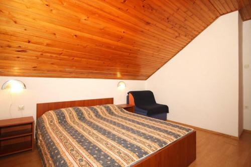 Apartment Ugljan 8241d