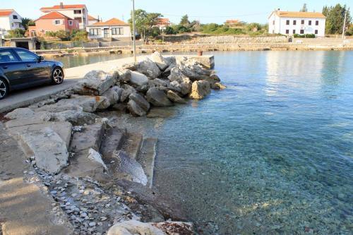 Apartments By The Sea Ugljan - 8519
