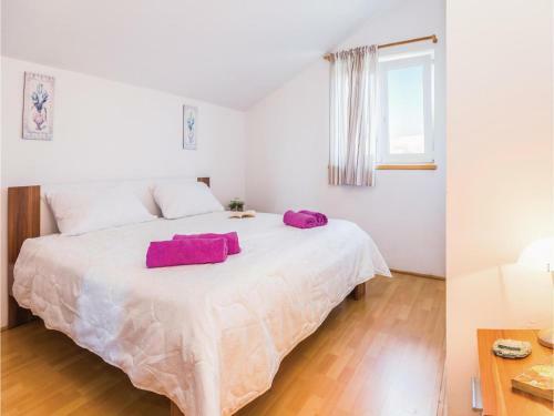Apartment Ugljan With Outdoor Swimming Pool 317