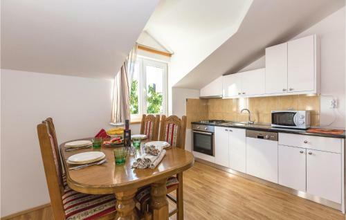 Apartment Ugljan With Outdoor Swimming Pool 317