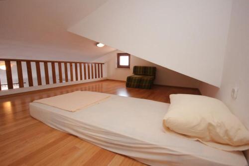 Apartments With A Parking Space Kraj (pasman) - 8259