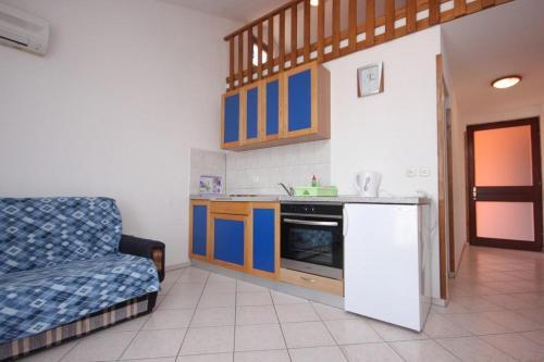 Apartments With A Parking Space Kraj (pasman) - 8259