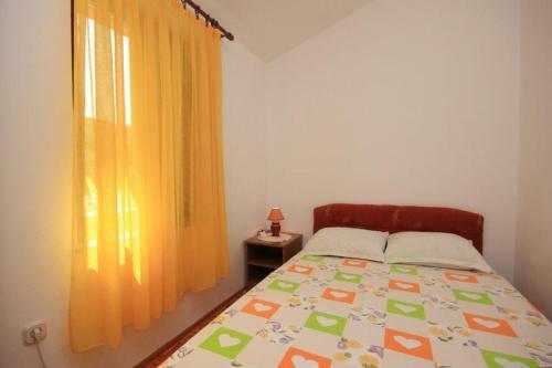 Apartments With A Parking Space Kraj (pasman) - 8259