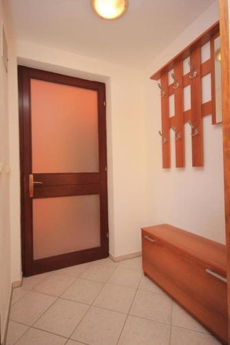 Apartments With A Parking Space Kraj (pasman) - 8259