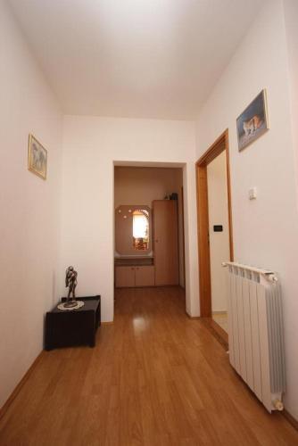 Apartment Valica 7122c