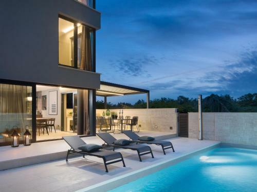 Holiday Home Oliva 2