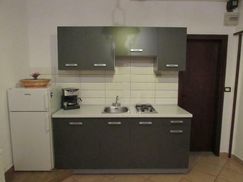 Apartments With A Parking Space Petrovija (umag) - 13328