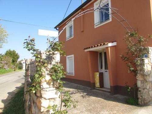 Apartments With A Parking Space Petrovija (umag) - 13328