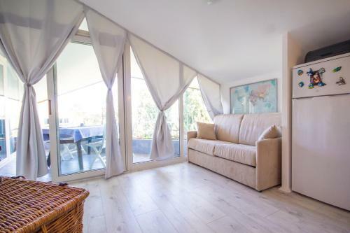 Chiara House With Apartment