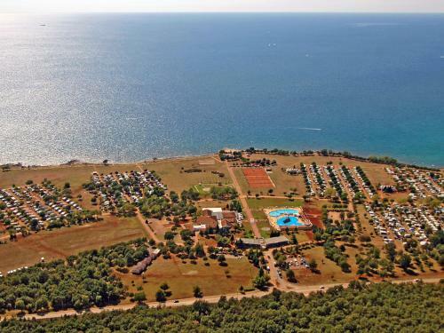 Holiday Home Camping Park Umag.1