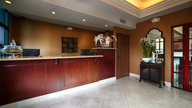 Hotel Best Western Woodland Hills Inn