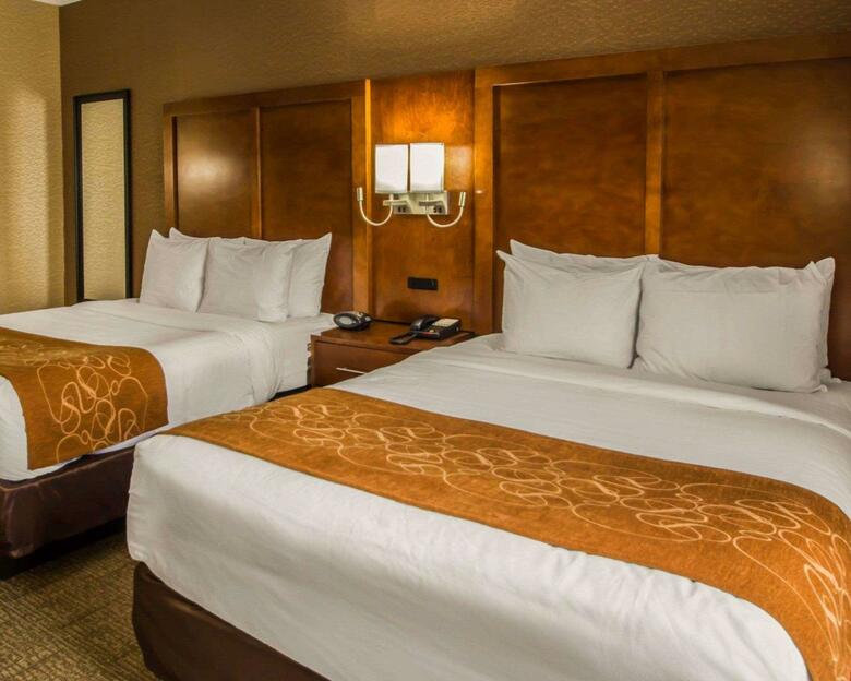 Hotel Comfort Suites