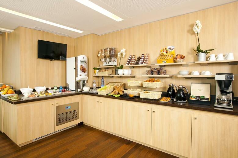 Hotel Residhome Paris-asnieres