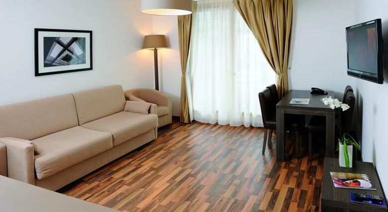 Hotel Residhome Paris-asnieres