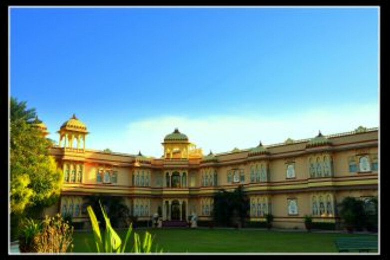 Hotel Rajputana Resort (t)