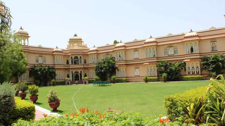 Hotel Rajputana Resort (t)