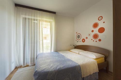 Apartments With A Parking Space Umag - 7061