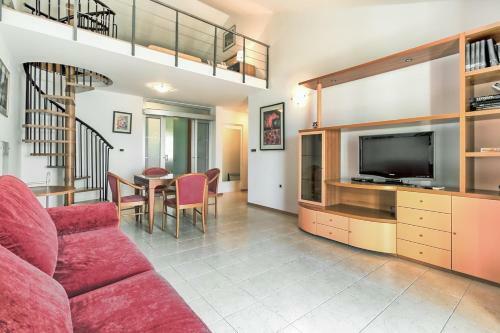 Hostal Nataly House With Apartments