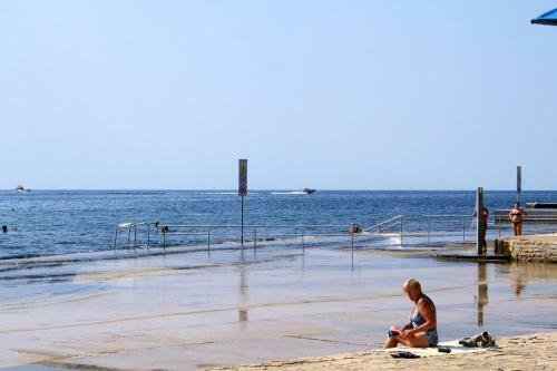 Apartments With Wifi Umag - 13436