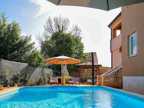 Holiday Home Clara.2