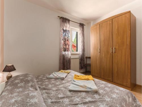 Four-bedroom Holiday Home In Vabriga
