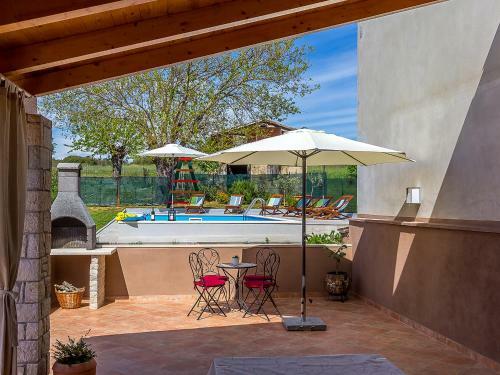 Holiday Home Luigia